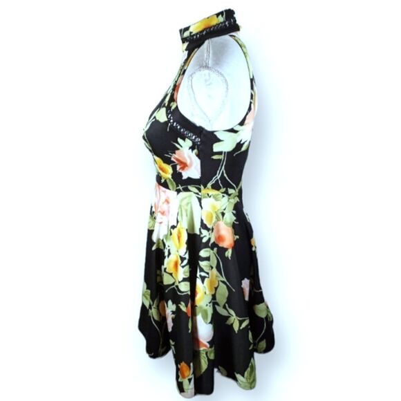 B. DARLIN BLACK & PEACH FLORAL HIGH NECK FIT & FLAIR DRESS SZ.1/2 EUC - Picture 5 of 9
